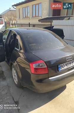 Седан Audi A4 2001 в 