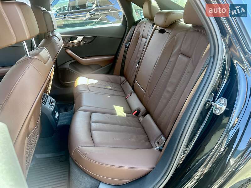 Седан Audi A4 2016 в Харькове