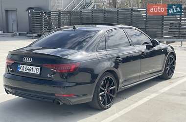 Седан Audi A4 2018 в 