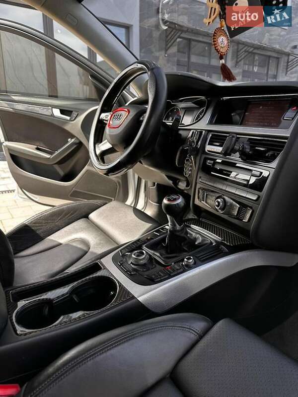 Универсал Audi A4 2012 в Ивано-Франковске