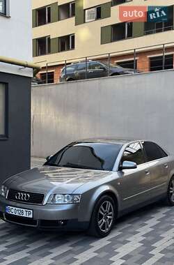 Седан Audi A4 2001 в Бучі