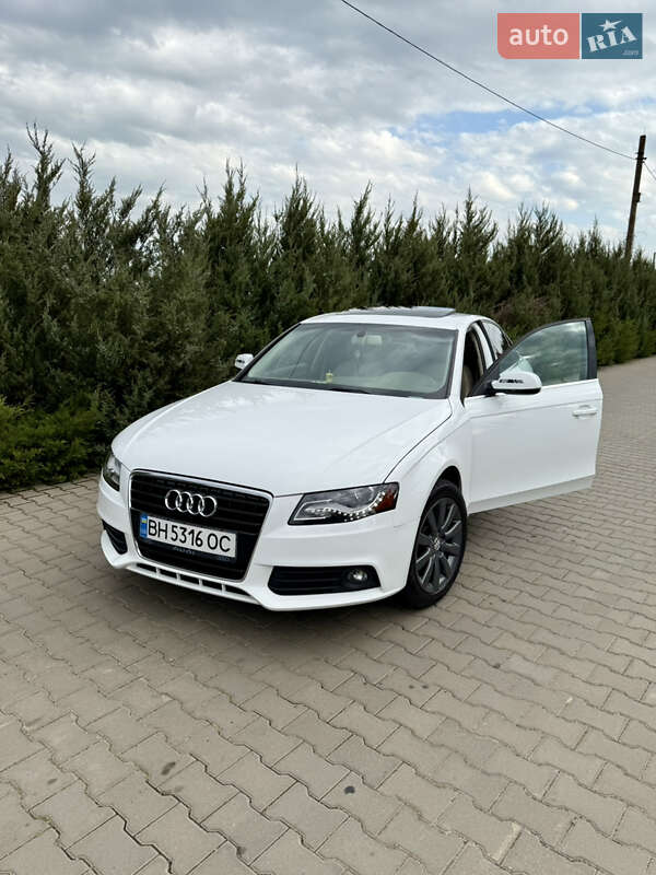 Седан Audi A4 2009 в 