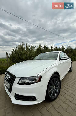Седан Audi A4 2009 в 