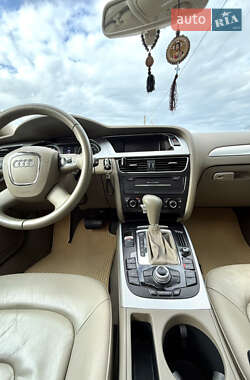 Седан Audi A4 2009 в 