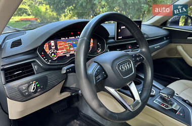 Седан Audi A4 2016 в 
