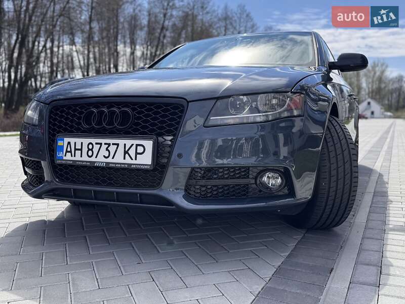 Седан Audi A4 2010 в 