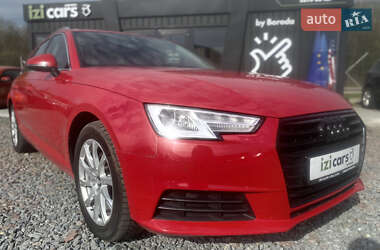 Универсал Audi A4 2016 в 