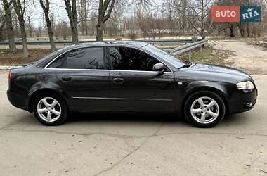 Седан Audi A4 2006 в 