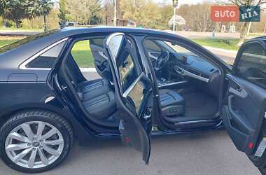 Седан Audi A4 2017 в 