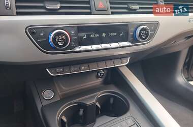 Седан Audi A4 2017 в 