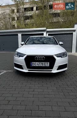 Универсал Audi A4 2016 в 