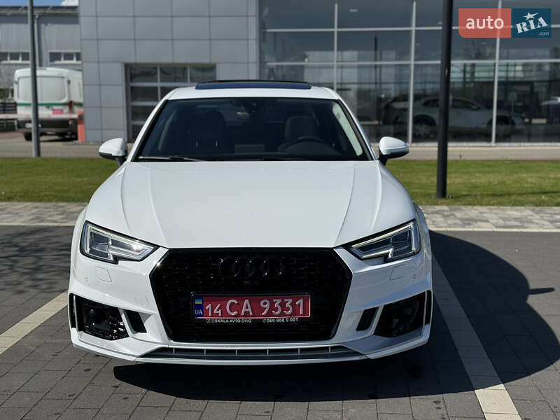 Седан Audi A4 2018 в 