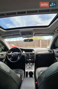Седан Audi A4 2014 в 