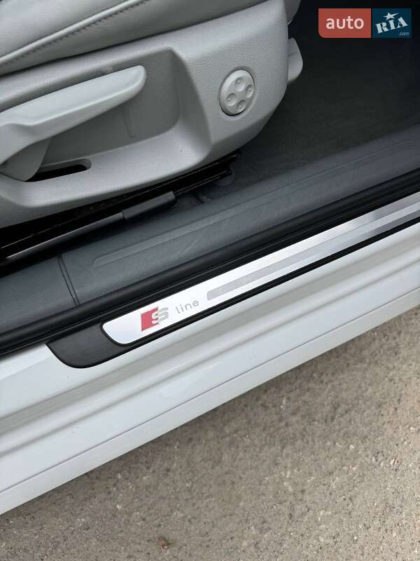 Универсал Audi A4 2015 в Одессе