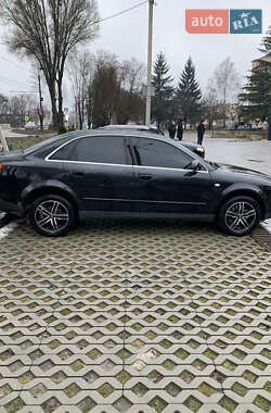 Седан Audi A4 2003 в 