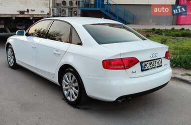 Седан Audi A4 2011 в 