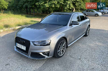 Седан Audi A4 2015 в 