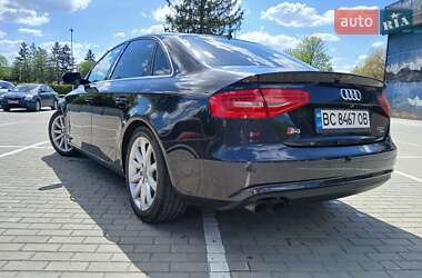 Седан Audi A4 2012 в 