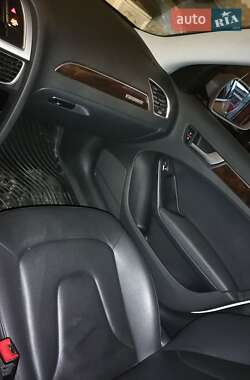 Седан Audi A4 2013 в 