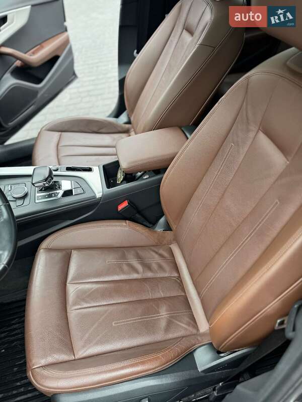 Седан Audi A4 2017 в Обухове