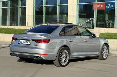 Седан Audi A4 2016 в 