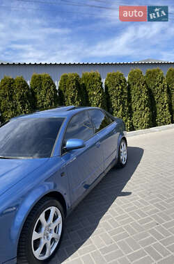 Седан Audi A4 2002 в 