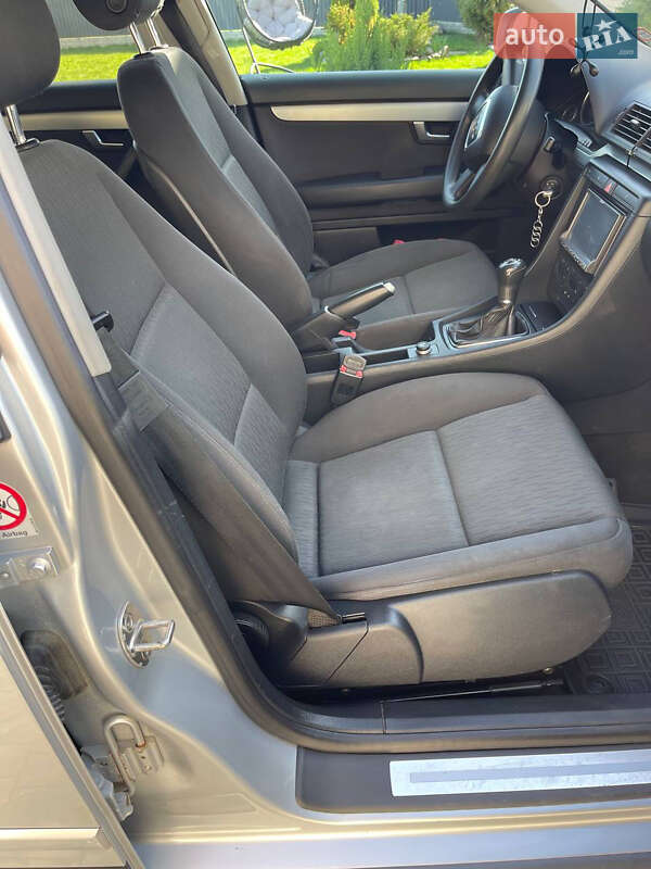 Универсал Audi A4 2006 в Полонном