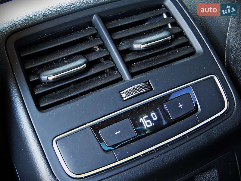 Седан Audi A4 2019 в Черкасах