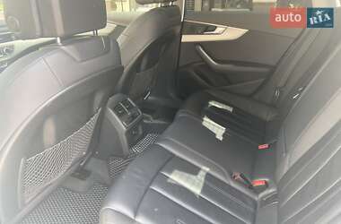 Седан Audi A4 2015 в 