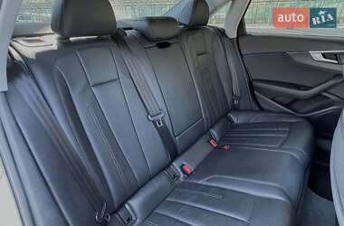 Седан Audi A4 2016 в 