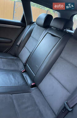 Универсал Audi A4 2002 в 