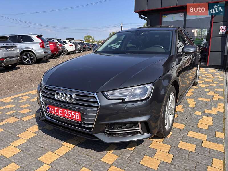 Седан Audi A4 2018 в Львове
