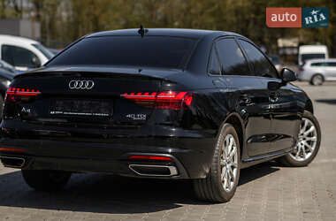 Седан Audi A4 2019 в 