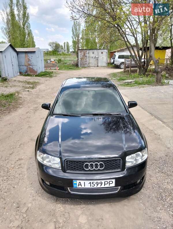 Седан Audi A4 2004 в Белой Церкви