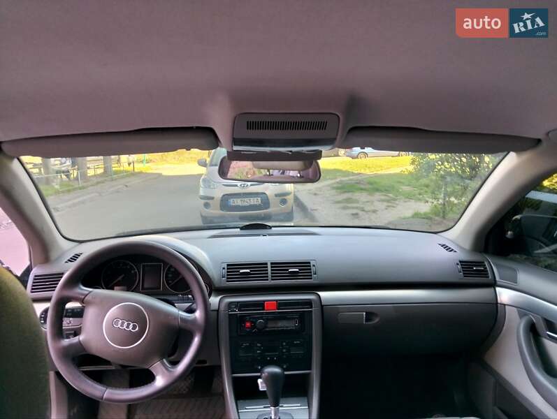 Седан Audi A4 2004 в Белой Церкви