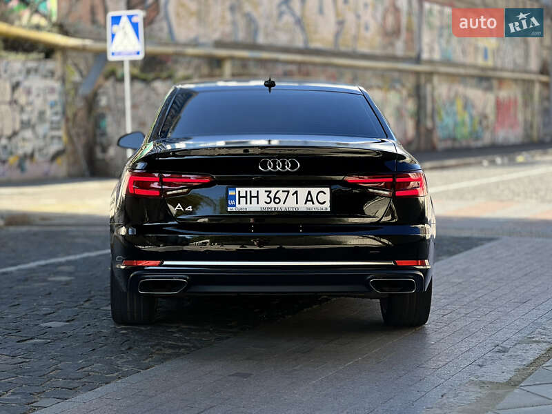 Седан Audi A4 2019 в Одессе