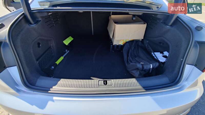 Седан Audi A4 2018 в Ивано-Франковске фото 41 Седан Audi A4 2018 в Ивано-Франковске