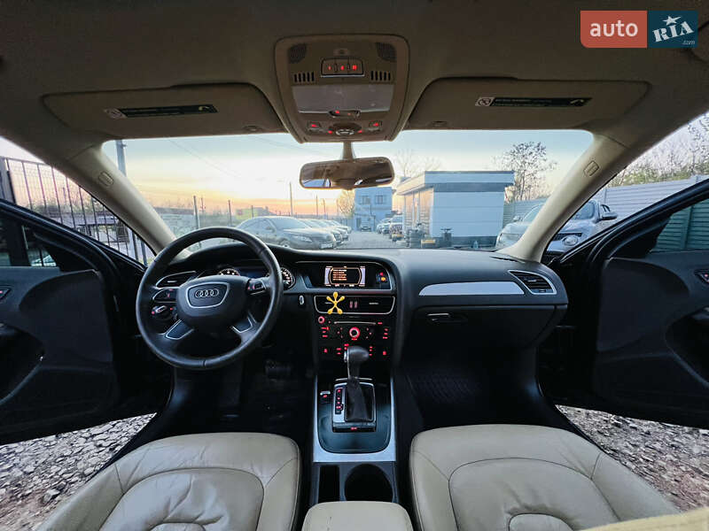 Седан Audi A4 2012 в Харькове