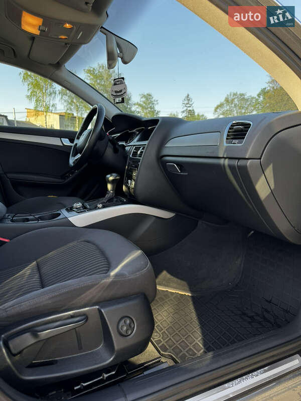 Универсал Audi A4 2012 в Черновцах