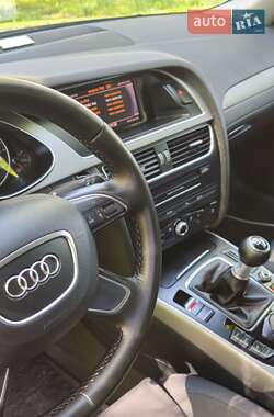 Универсал Audi A4 2013 в 