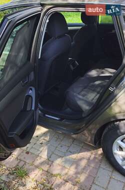 Универсал Audi A4 2013 в 
