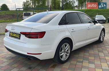 Седан Audi A4 2017 в 