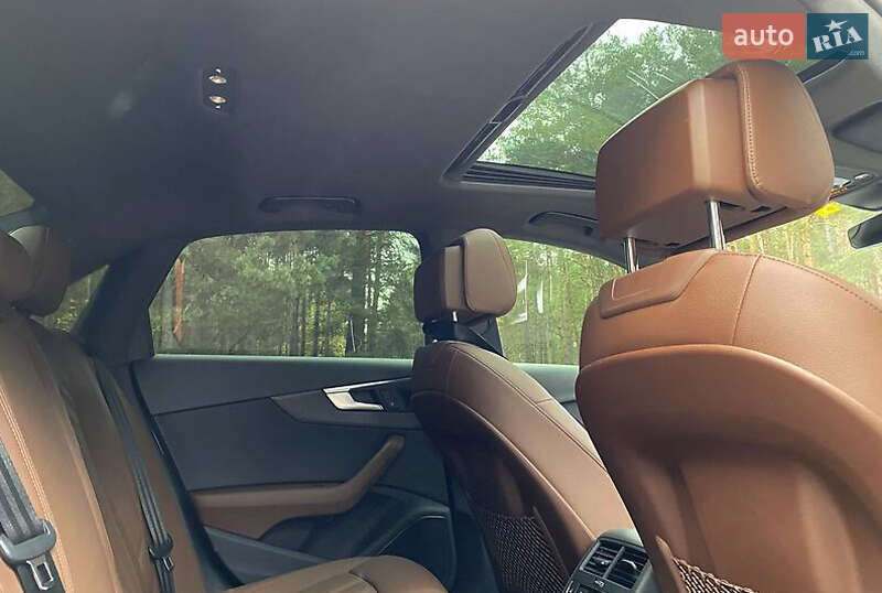 Седан Audi A4 2017 в Ровно
