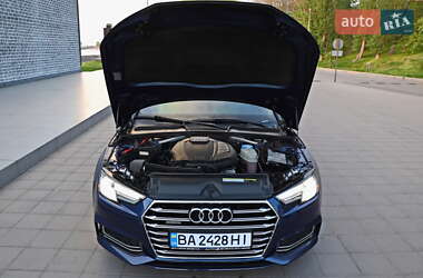 Седан Audi A4 2017 в 