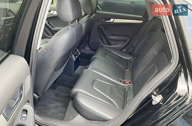 Седан Audi A4 2012 в 
