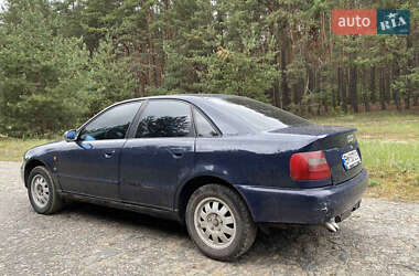 Седан Audi A4 1997 в Охтирці
