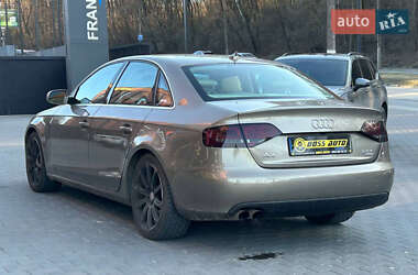Седан Audi A4 2010 в 