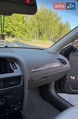 Седан Audi A4 2010 в 