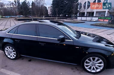 Седан Audi A4 2013 в 