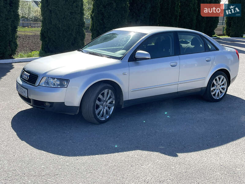 Седан Audi A4 2002 в Дубні